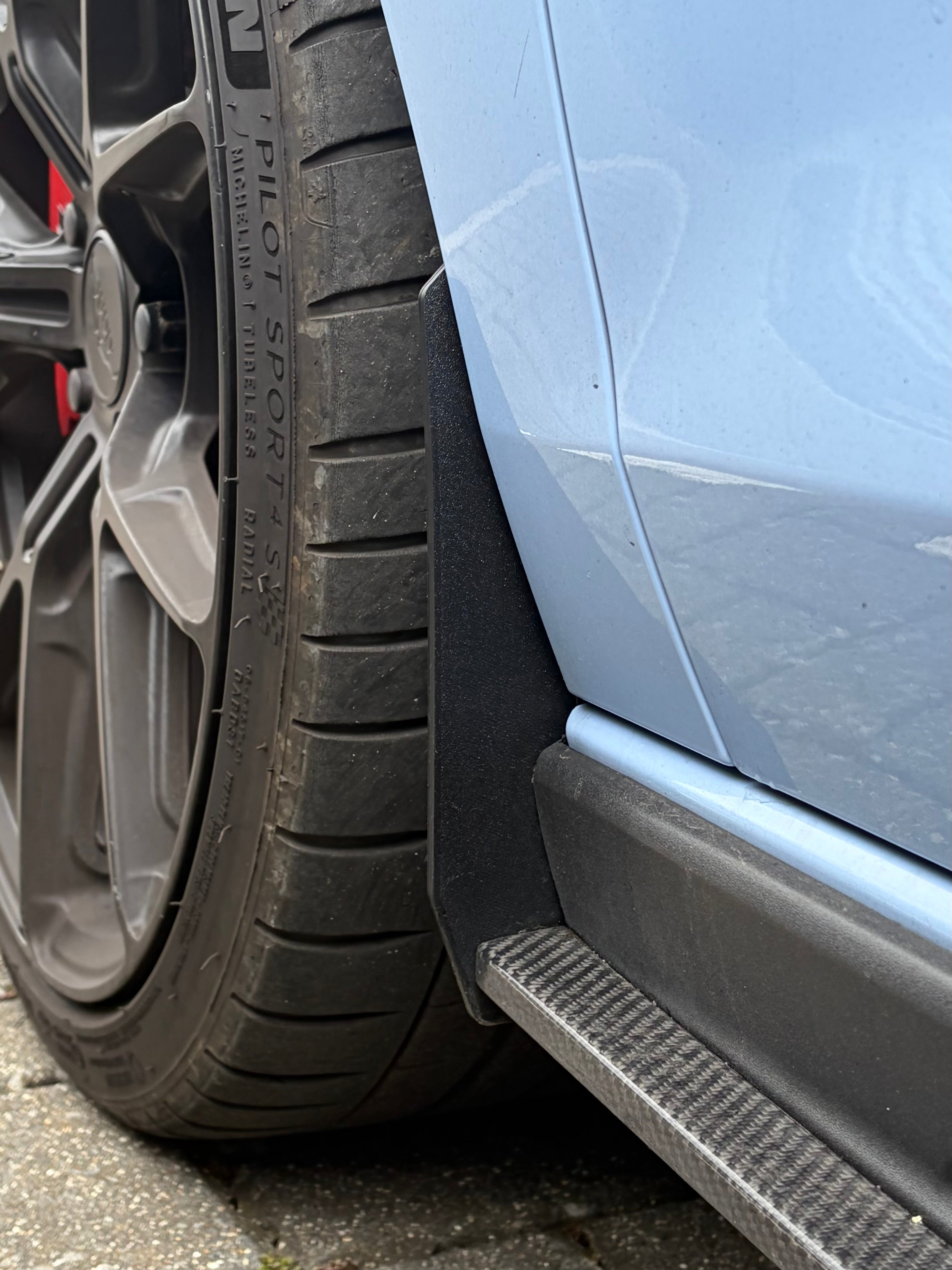 Hyundai I30N mud/stone guards